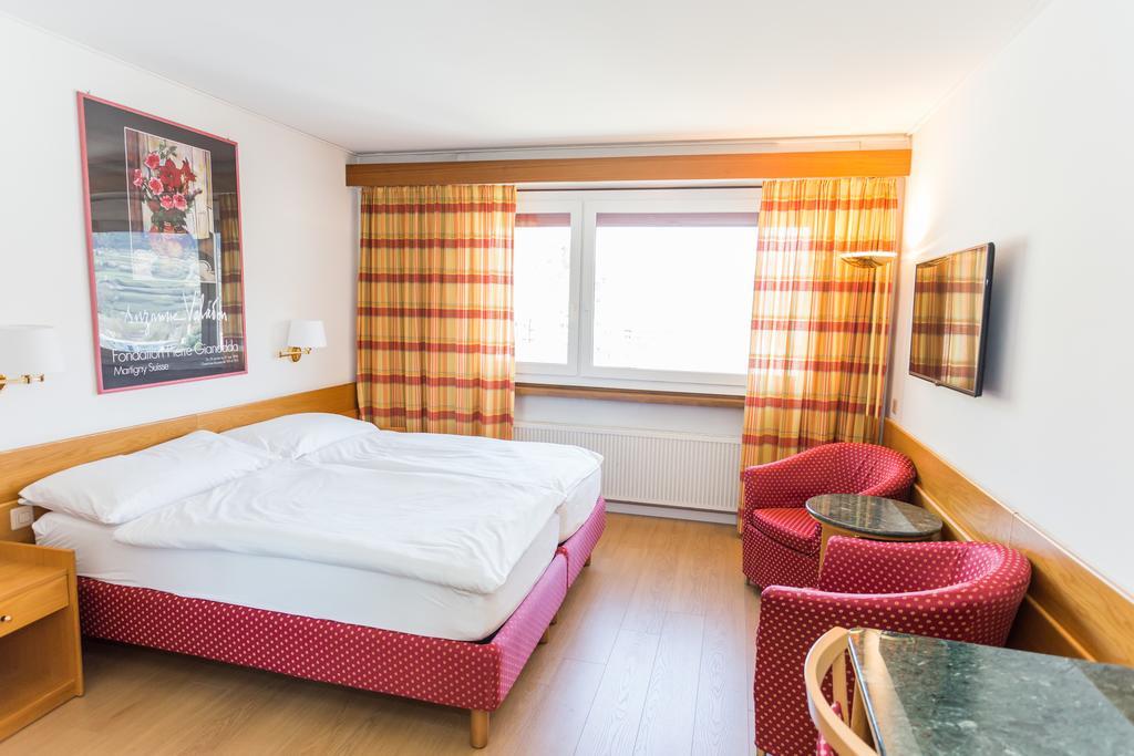 Hotel Du Rhone Sion Værelse billede