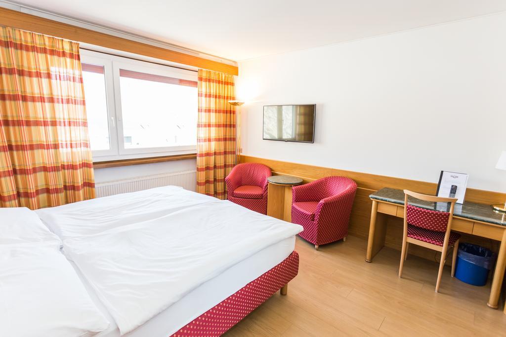 Hotel Du Rhone Sion Værelse billede