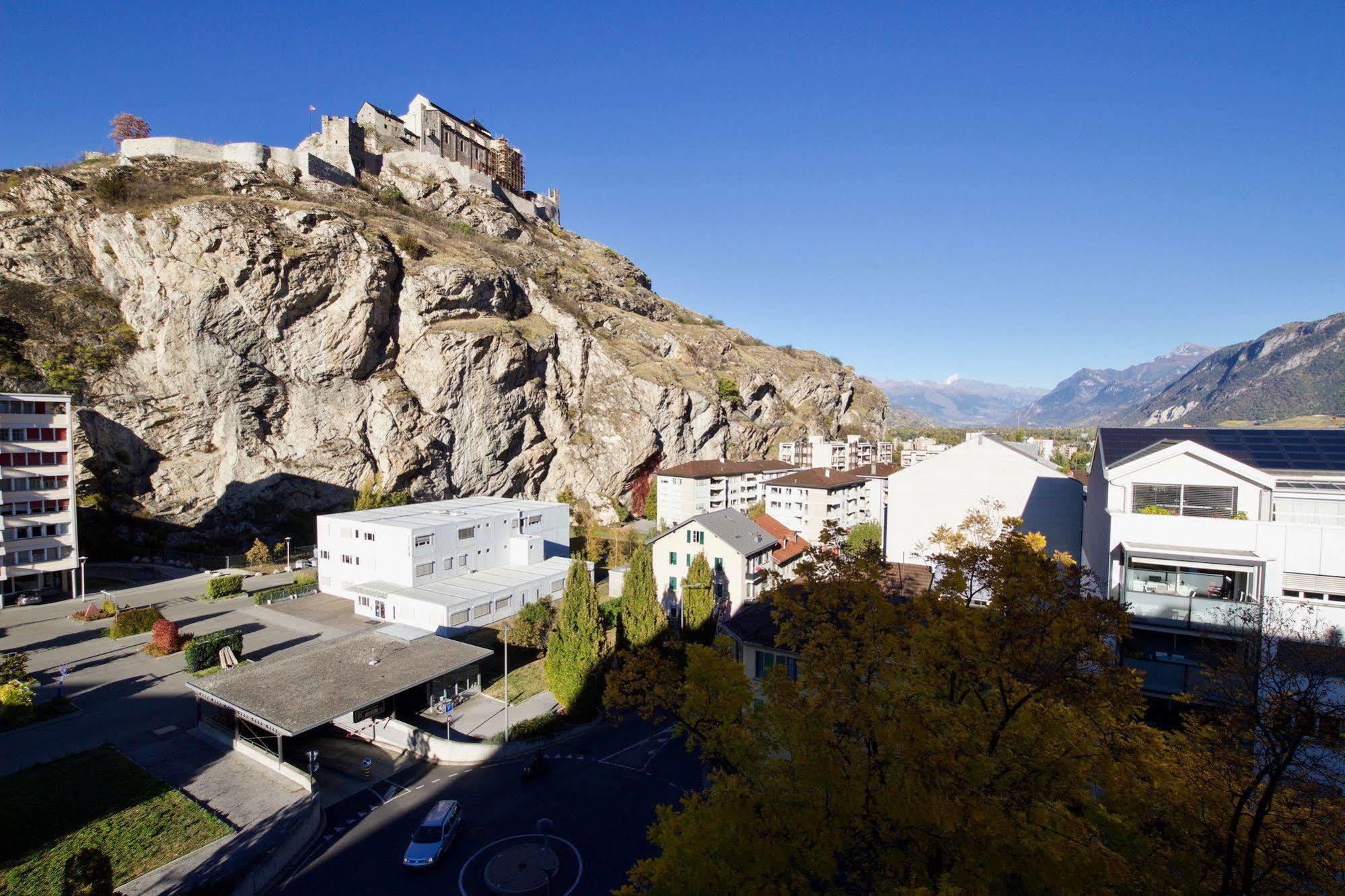 Hotel Du Rhone Sion Eksteriør billede