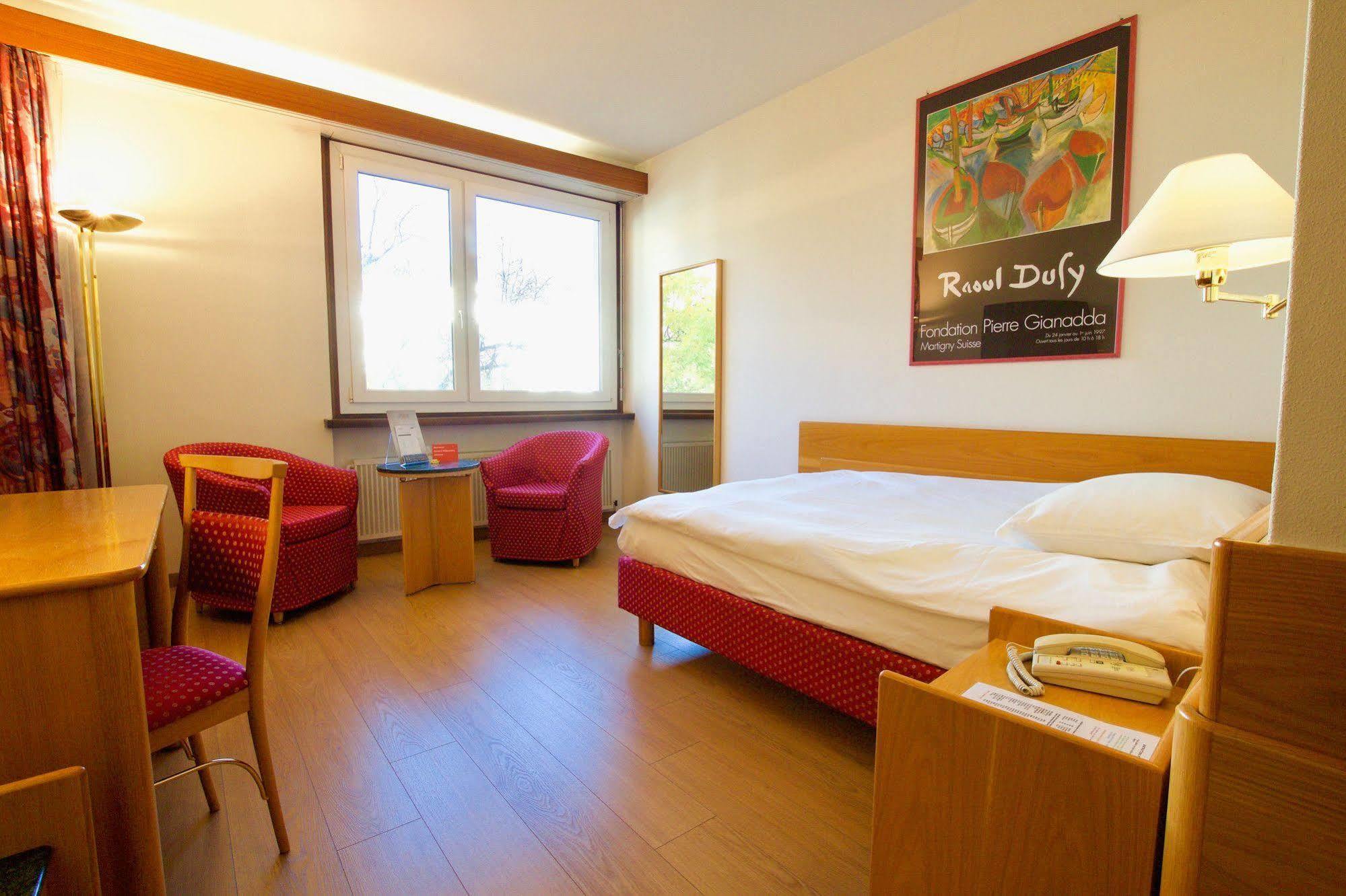 Hotel Du Rhone Sion Eksteriør billede