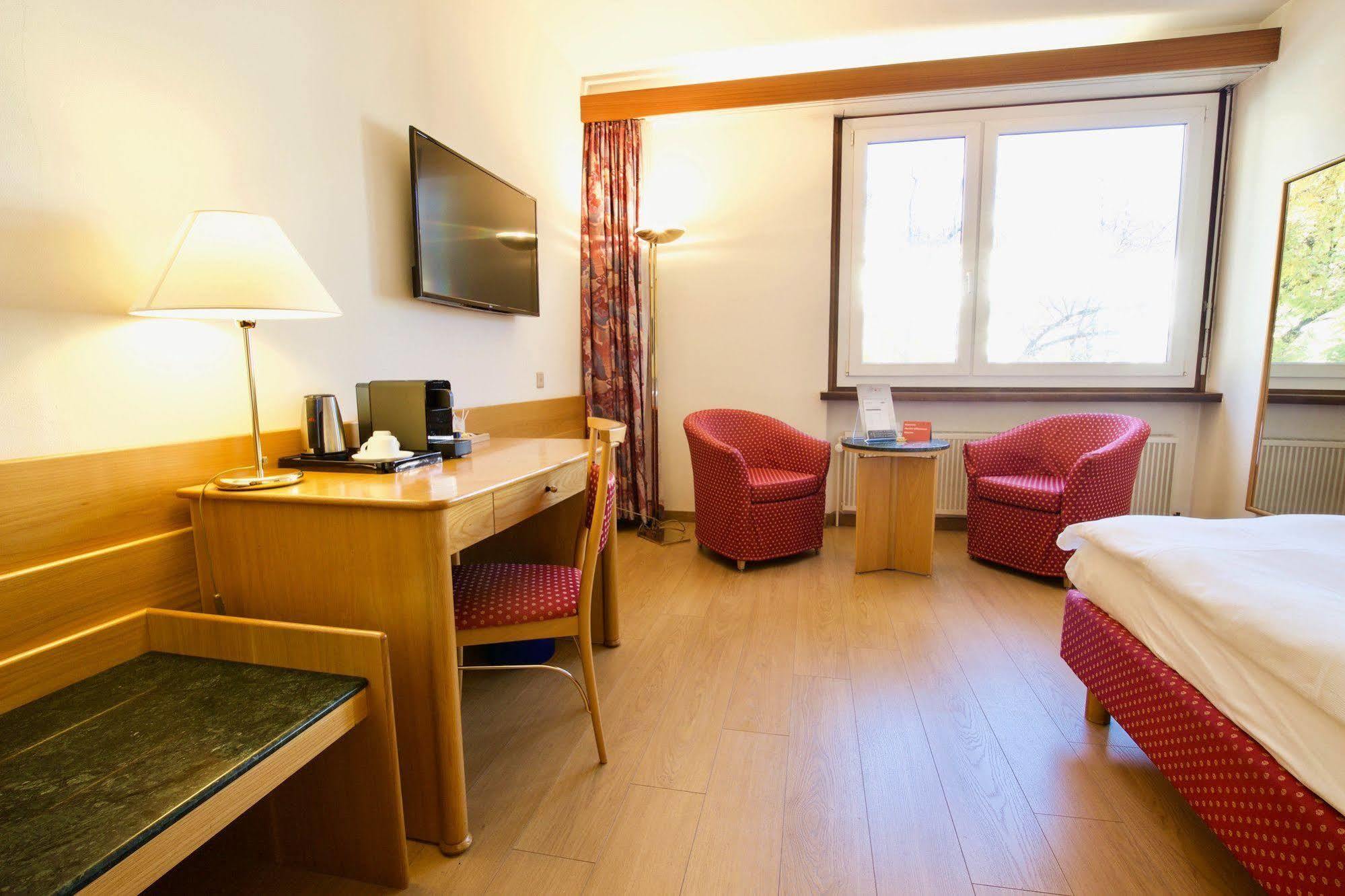 Hotel Du Rhone Sion Eksteriør billede